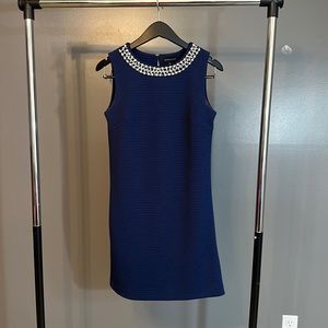 Adrienne Vittadini blue business dress with beading. Size 2